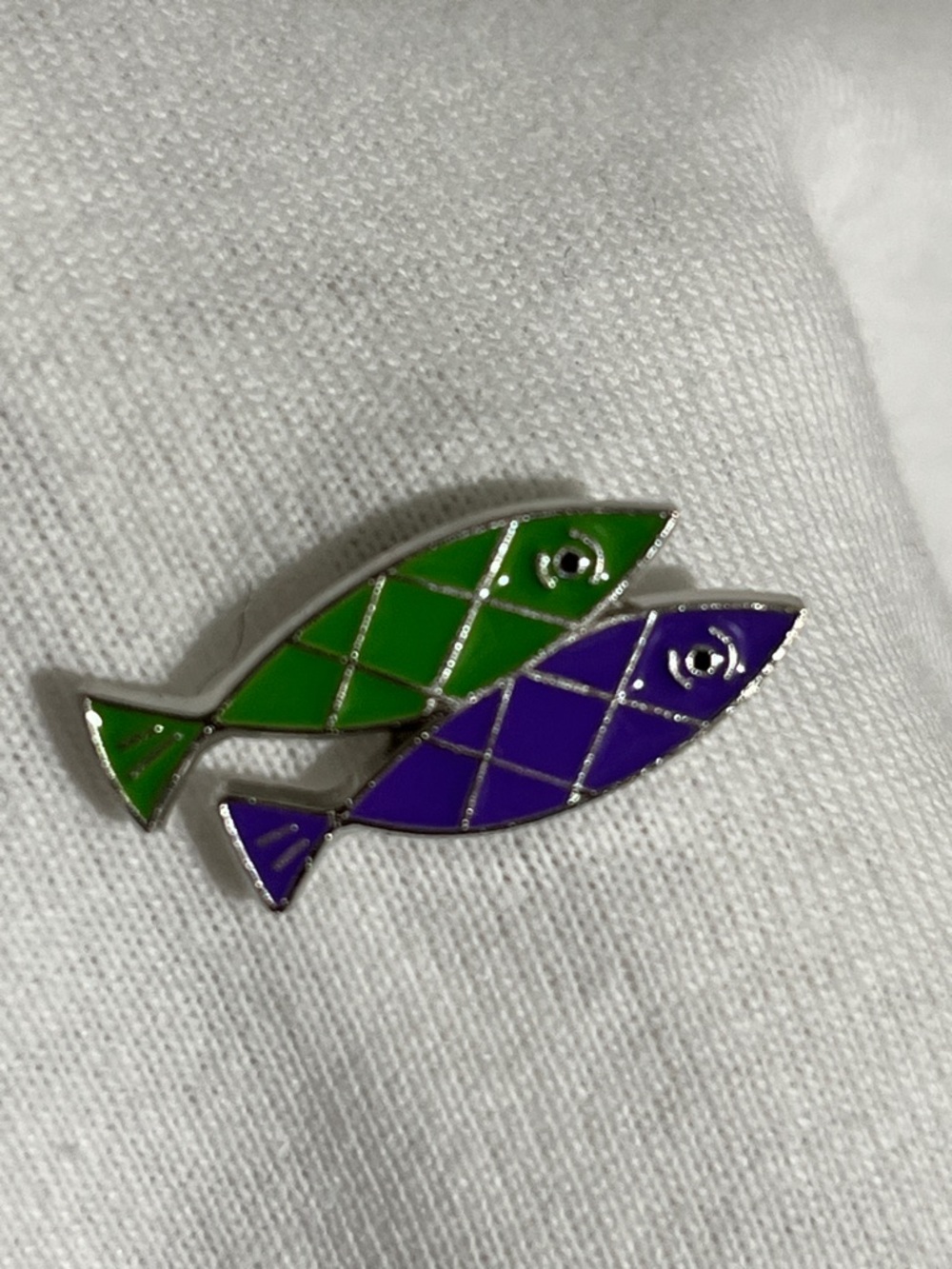 Green & Purple Fish Pin Accessory for Pets and Gear - Picture 7 of 9